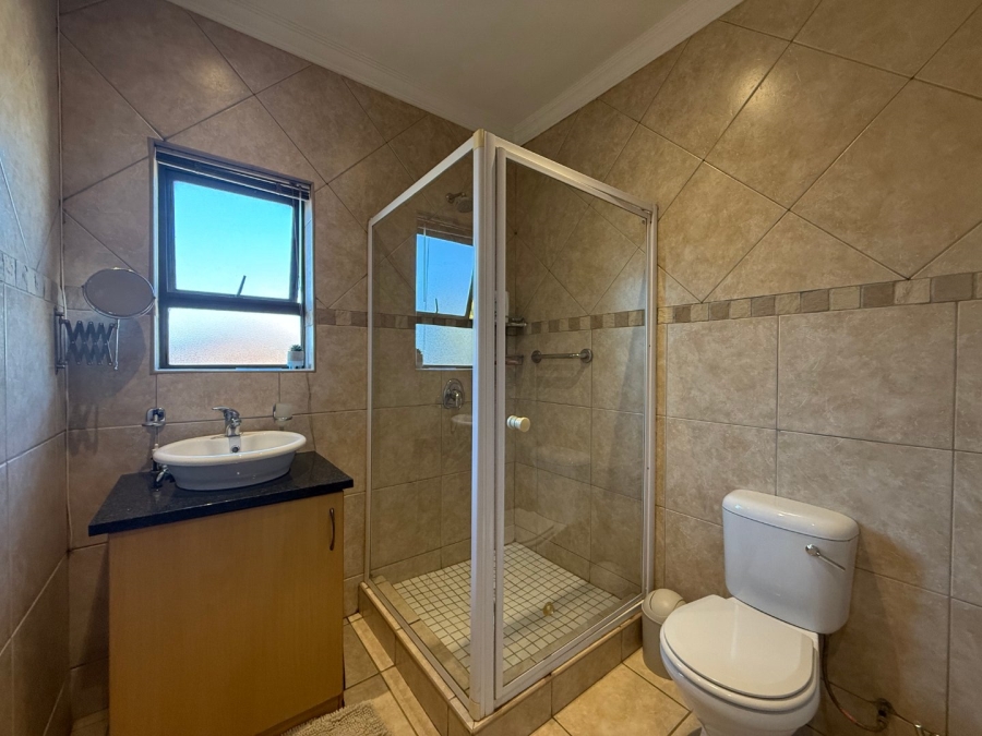 4 Bedroom Property for Sale in Birdwood Estate North West